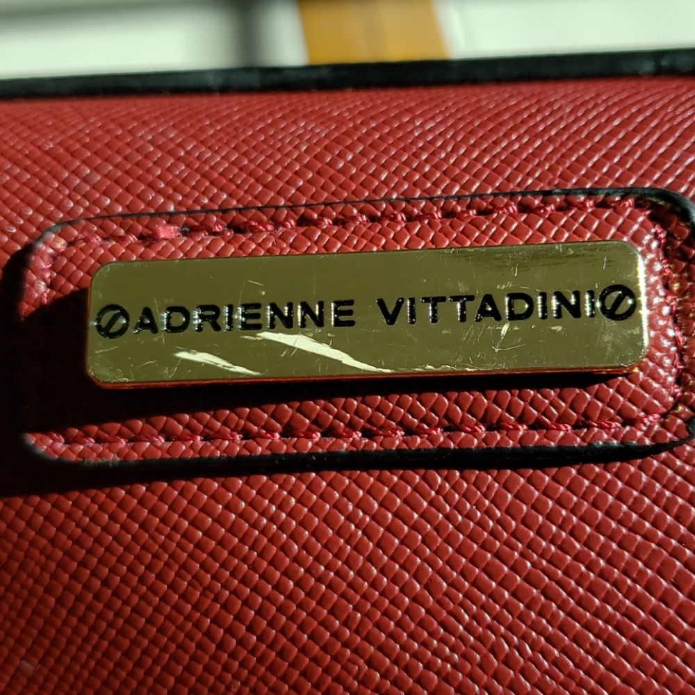Maroon bag - Picture 3 of 4